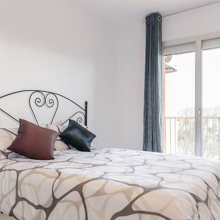 Apartamento Dinasty Емпуріабрава Екстер'єр фото